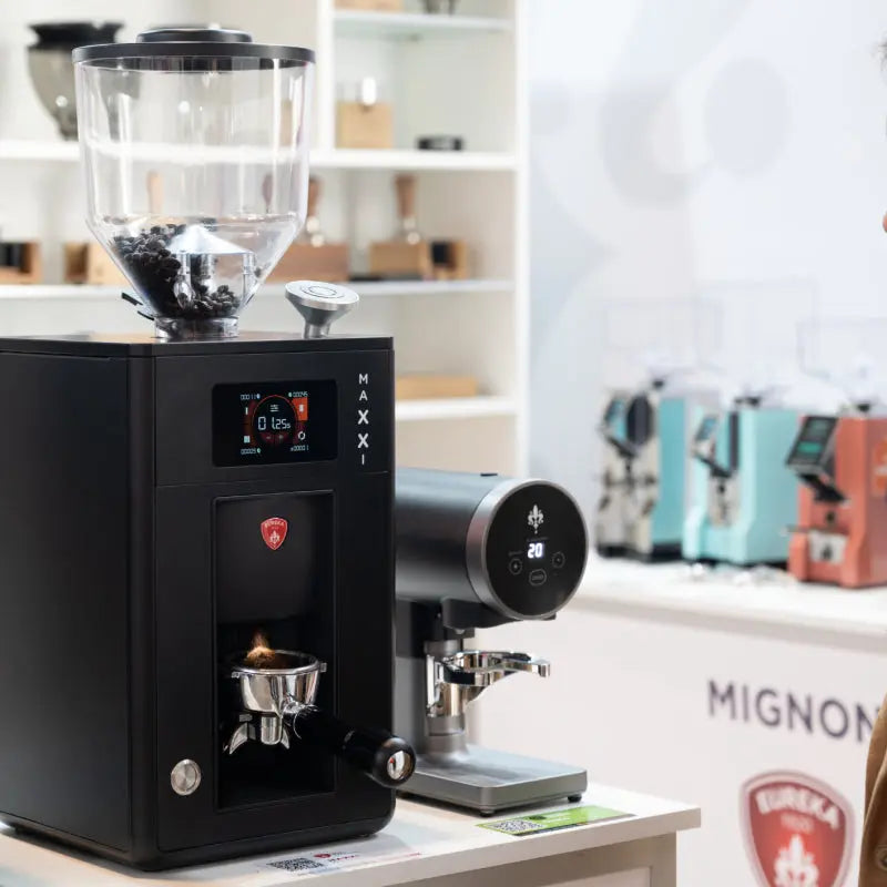 EUREKA MAXXI GRINDER WITH DISKO AUTO TAMPER - BLACK JESUK